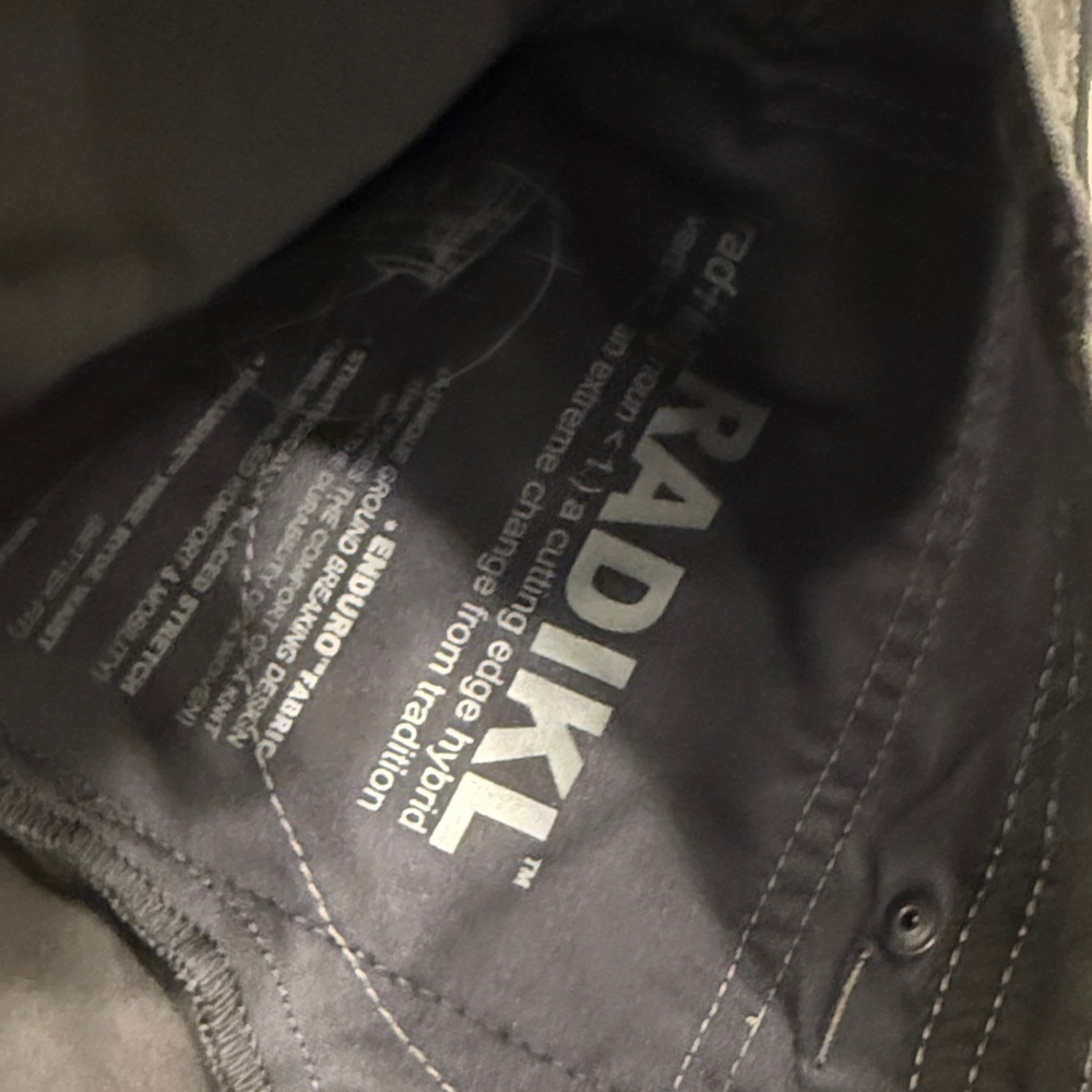 Kuhl Radikal Men's Charcoal Cargo Pants - Picture 3 of 15